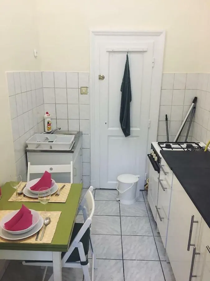 Adrienn Apartment Budapest Ungarn